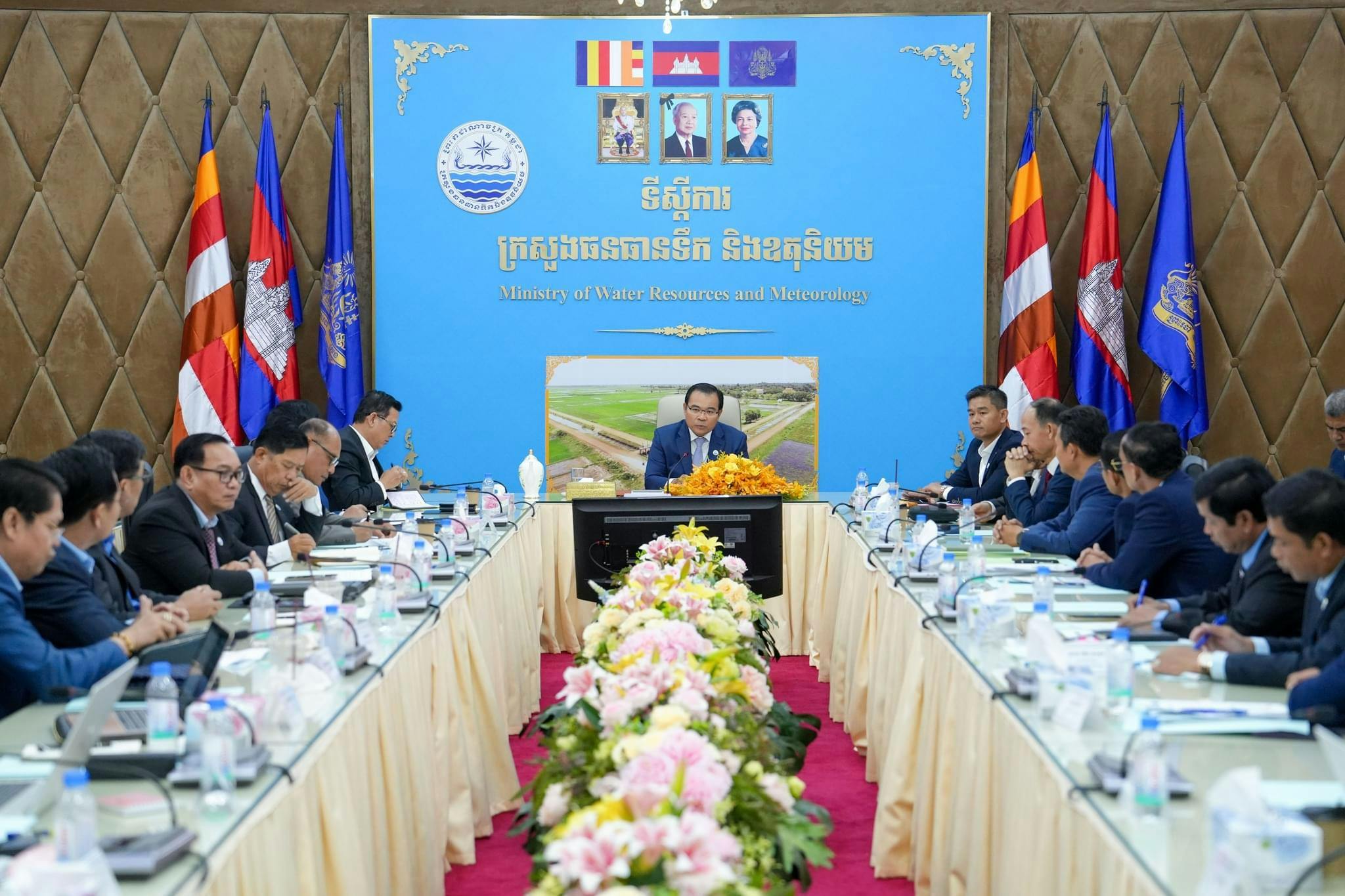 ឯកឧត្តមរដ្ឋមន្ត្រី ថោ ជេដ្ឋា អញ្ជើញបើកកិច្ចប្រជុំពិនិត្យ និងអនុម័តប្រព័ន្ធ CISIS-WAT4CAM នៃកម្មវិធីការគ្រប់គ្រងធនធានទឹក និងការផ្លាស់ប្តូរកសិកម្មនៅប្រទេសកម្ពុជា (WAT4CAM) ដំណាក់កាលទី១