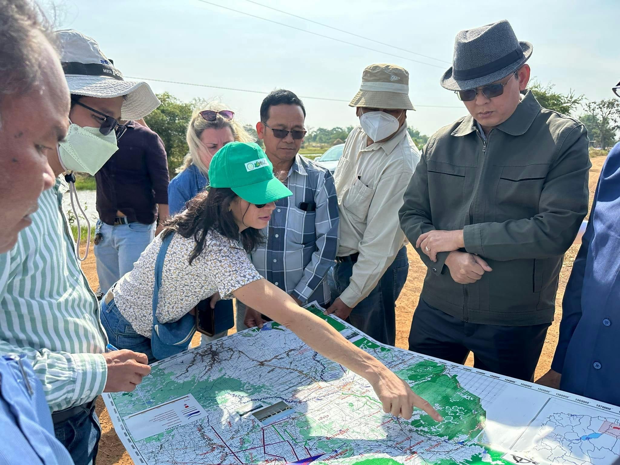 ឯកឧត្តម ចាន់ យុត្ថា​ ប្រធានគណៈកម្មាធិការដឹកនាំ​ នៃកម្មវិធី WAT4CAM បានដឹកនាំក្រុមការងារគម្រោងចុះបេសកកម្មទៅខេត្ត​បាត់ដំបង​ ​ បន្ទាយមានជ័យ​ ​សៀមរាប​ និងខេត្តព្រះវិហារ