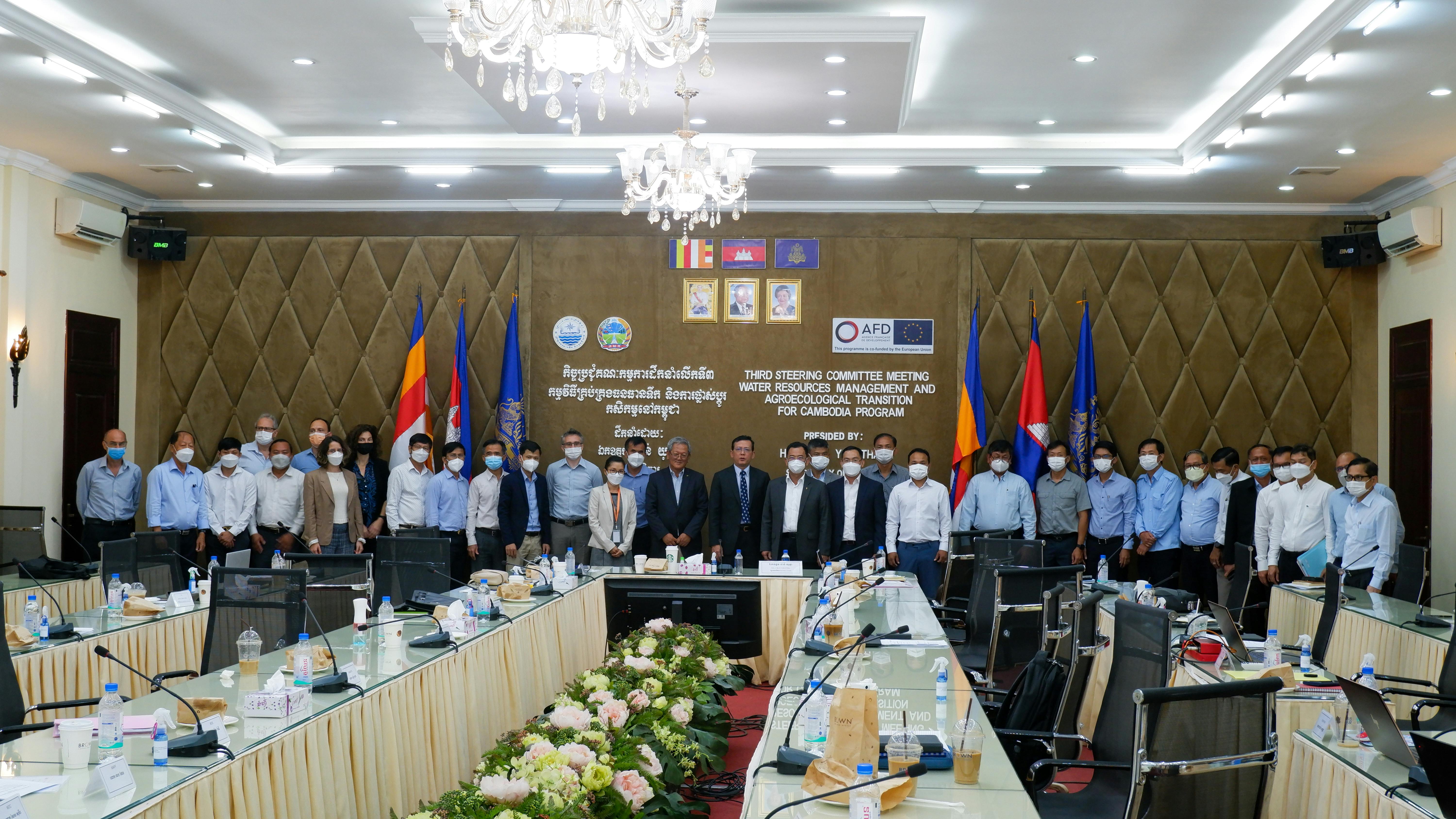 កិច្ចប្រជុំគណៈកម្មការដឹកនាំលើកទី៣​ កម្មវិធីគ្រប់គ្រង​ធនធានទឹក​ និងការផ្លាស់ប្តូរកសិកម្មនៅកម្ពុជា